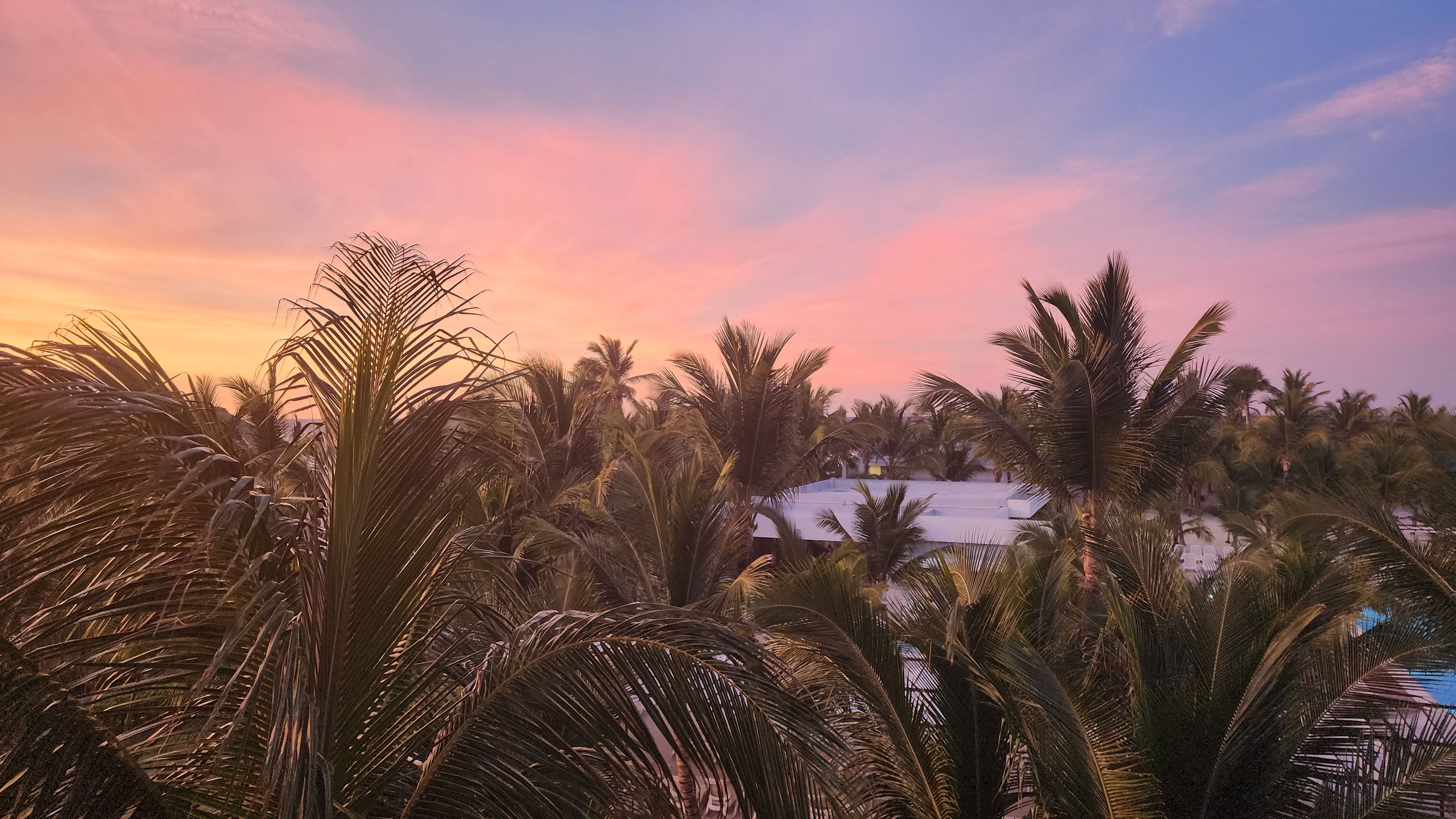 Warm toned clouded sky